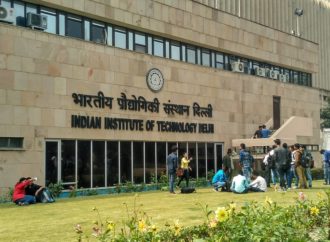 IIT Delhi Breaks 10-Year Record in Placements with 900 Offers